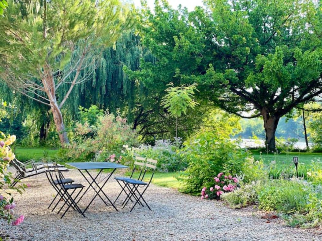 Ile De Malvy Saint-Simeux Exterior foto